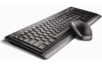 LABTEC ULTRAFLAT WIRELESS DESKTOP KEYBOARD
