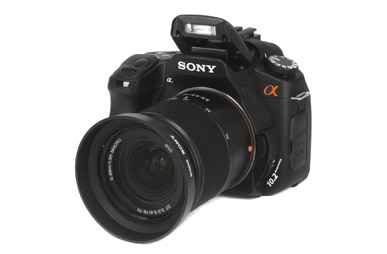 SONY DSLR-A200 + 18-70