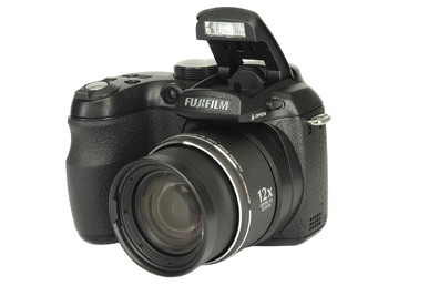 FUJIFILM FINEPIX S1000FD