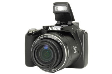 NIKON COOLPIX P90