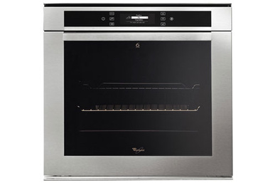 Four encastrable WHIRLPOOL AKZM652IX INOX
