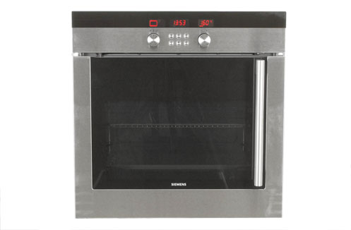 Four multifonction - Chaleur tournante / 12 modes de cuisson - Ouverture latérale à gauche / Préconisation de la température - Nettoyage par pyrolyse / 24 recettes préprogrammées