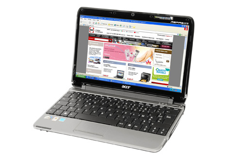 Netbook ACER Aspire One 751h 52bk XP316-Processeur Intel Atom Z520 / Ecran 11,6" / Mémoire vive 1 Go / Disque dur 160 Go / Wi-Fi 802.11 b/g / Autonomie : 4 Heures