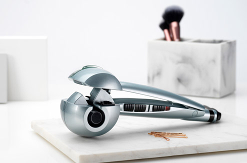 Curl Secret Shine : le nouveau fer à boucler automatique de BaByliss 