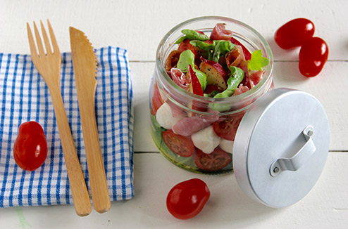 Salade de nectarines, billes de mozzarella di buffala, tomates cerises