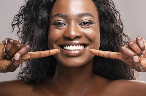 Comment faire un détartrage de dents à la maison ?