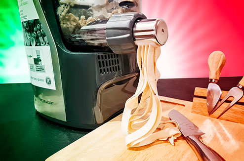 J'ai testé la machine à pâtes sans gluten Riviera & Bar