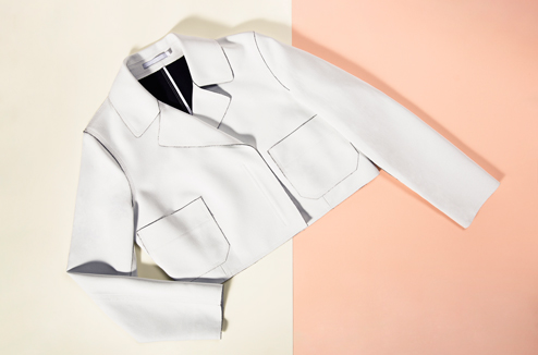 Comment repasser ma veste sans l’abîmer (et sans galérer) ?