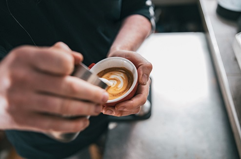 Guide d'achat : comment choisir la bonne machine à café expresso ?