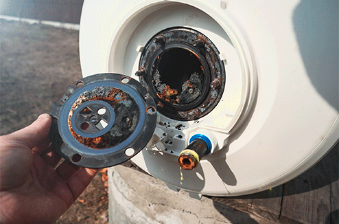 Chauffe-eau : comment le nettoyer et l'entretenir ?