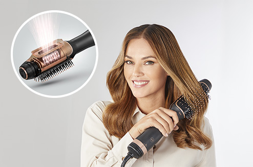Reverso CALOR : sèche-cheveux et brosse soufflante, pour une routine beauté en toute facilité