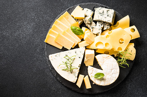 Raclette, emmental, camembert... les méthodes pour conserver correctement son fromage 