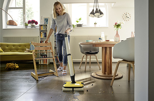Aspirateur laveur Kärcher FC 7  : le nettoyeur de sols sans fil qui facilite vos sessions de ménage !