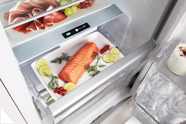 Frigo encastrable : vue de l'intérieur