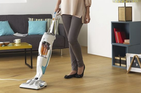 Clean & Steam Rowenta : l'aspirateur qui lave aussi les sols