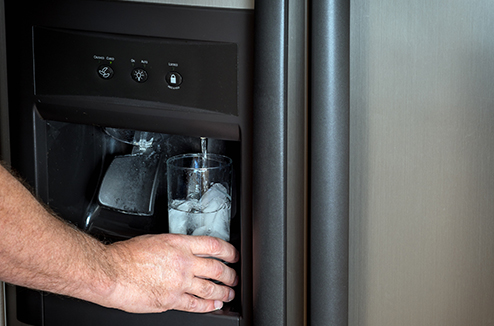 Frigo américain : pensez à remplacer le filtre !