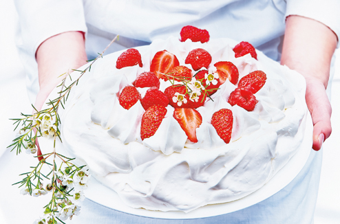 Shopping gourmand Darty Cuisine : recette de la Pavlova