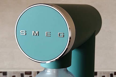 On a testé la machine à boisson gazeuse et soda Smeg SKC01
