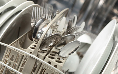 Intérieur d'un lave vaisselle