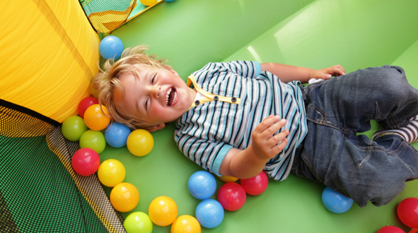 Aire de jeu gonflable pour enfant