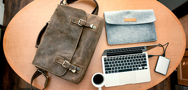 Disque dur portable en d&eacute;placement