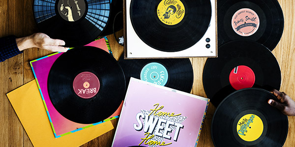 (R&eacute;)&eacute;coutez vos disques vinyles favoris