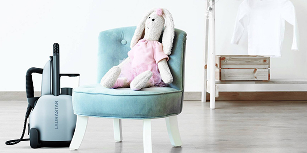 La centrale vapeur professionnelle Laurastar Lift Xtra vous suit partout...