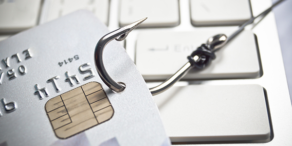 Ne donnez jamais vos données bancaires par mail