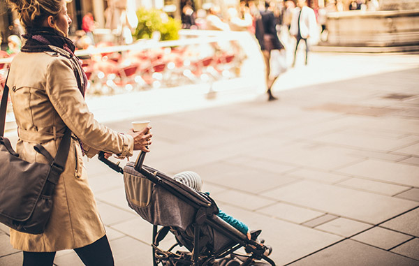 La poussette urbaine compacte et l&eacute;g&egrave;re