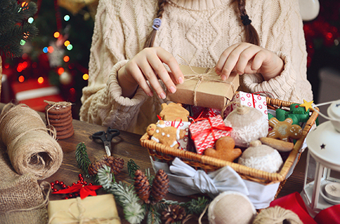 Noël DIY : 7 idées de cadeaux faits maison