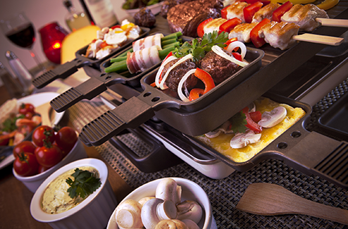 Comment faire une raclette party maison?