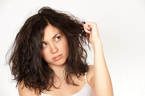 Comment lisser ou boucler ses cheveux sans les abîmer ?