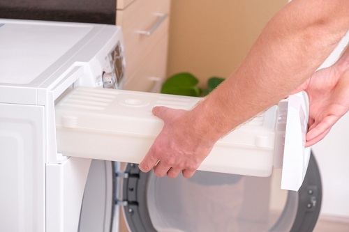 Sèche-linge : comment remplacer le condensateur d'un sèche-linge ?