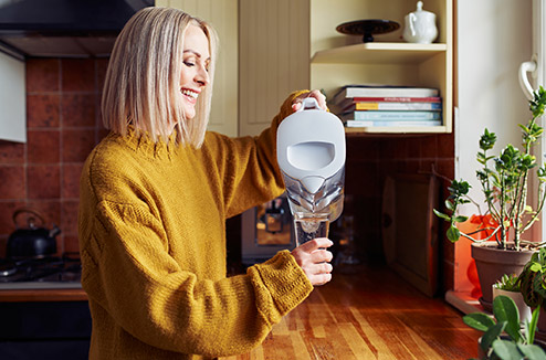 La carafe filtrante est l'outil idéal si vous souhaitez diminuer votre consommation de plastiques tout en buvant une eau saine !