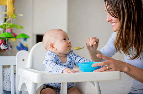 Bébé : comment diversifier son alimentation 