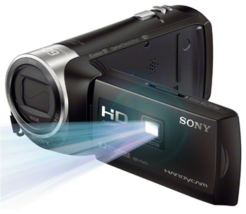 Un caméscope Sony avec projecteur intégré