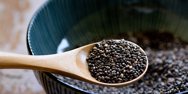 Les graines de chia sont très utiles en pâtisserie et peuvent notamment remplacer les œufs.
