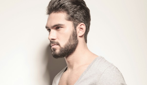 Quelle coupe de cheveux s'accordera le mieux à votre barbe ? 