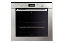 Four encastrable Whirlpool AKZM832IX