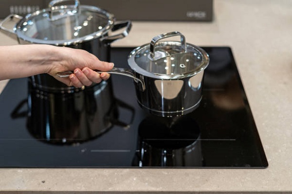 Casseroles pour plaques induction
