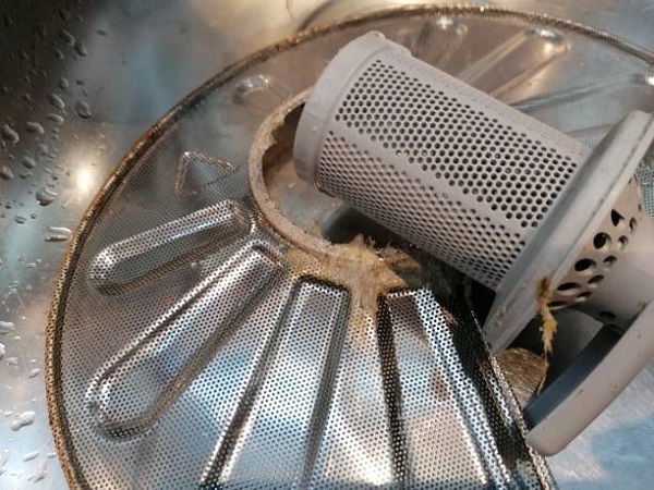 Filtre de lave vaisselle bouché